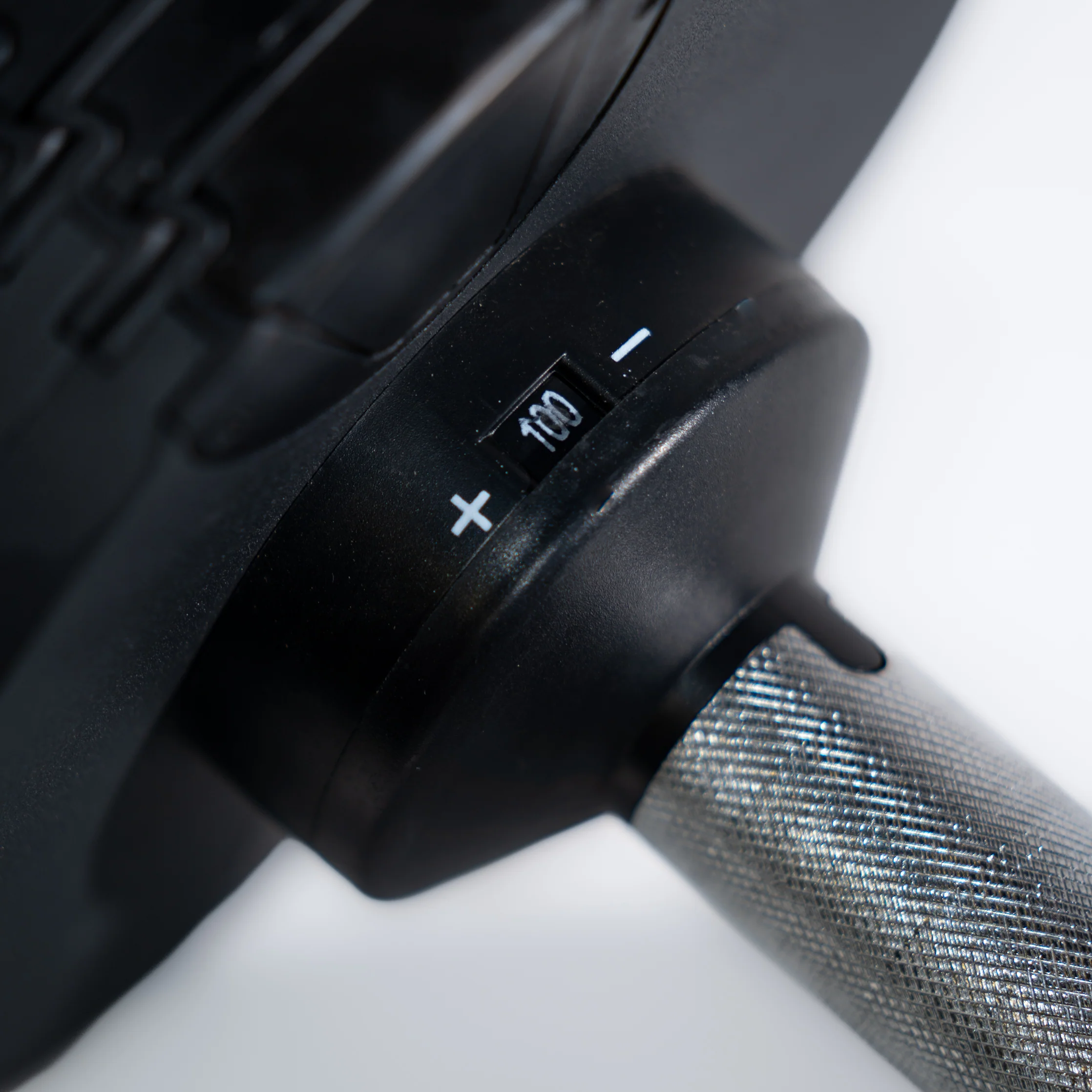 MB PRO Adjustable Dumbbell 100lb - Image 4