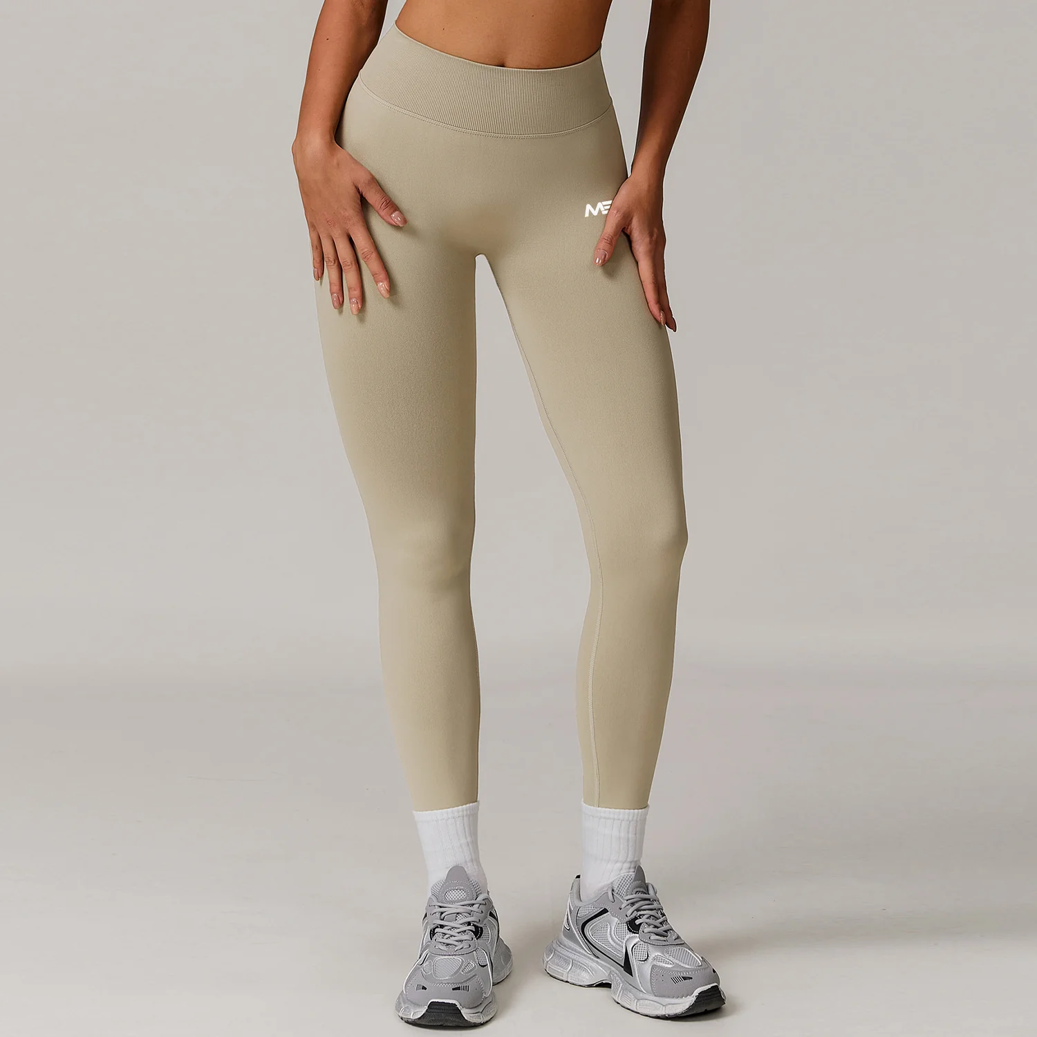 Core Leggings - Image 12