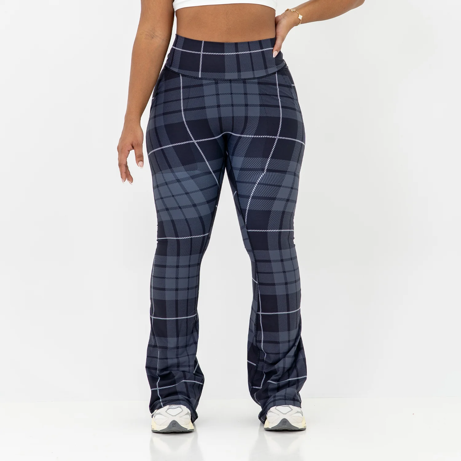 Curve Cargo EVO Flare Leggings - Image 26