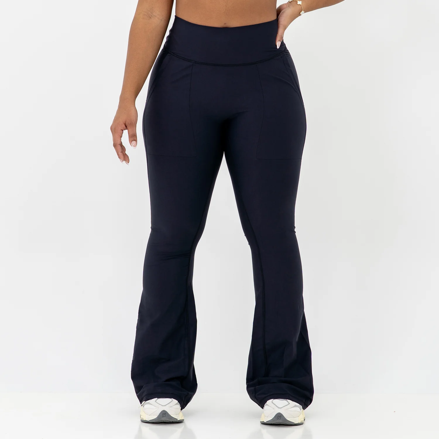 Curve Cargo EVO Flare Leggings - Image 4