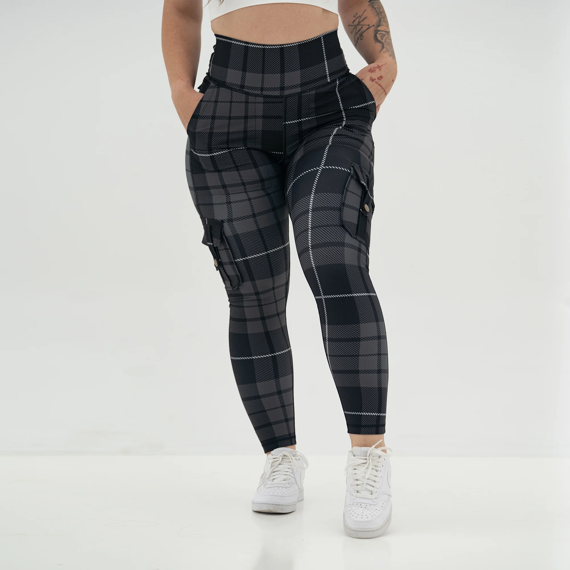 Curve Cargo EVO Leggings - Image 217