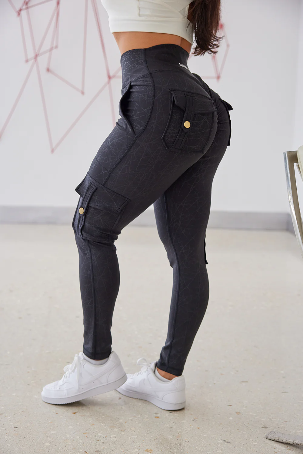 Curve Cargo EVO Leggings - Image 19