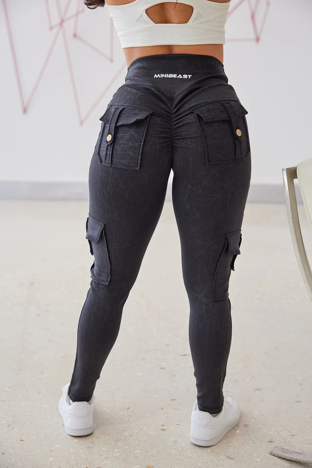 Curve Cargo EVO Leggings - Image 24