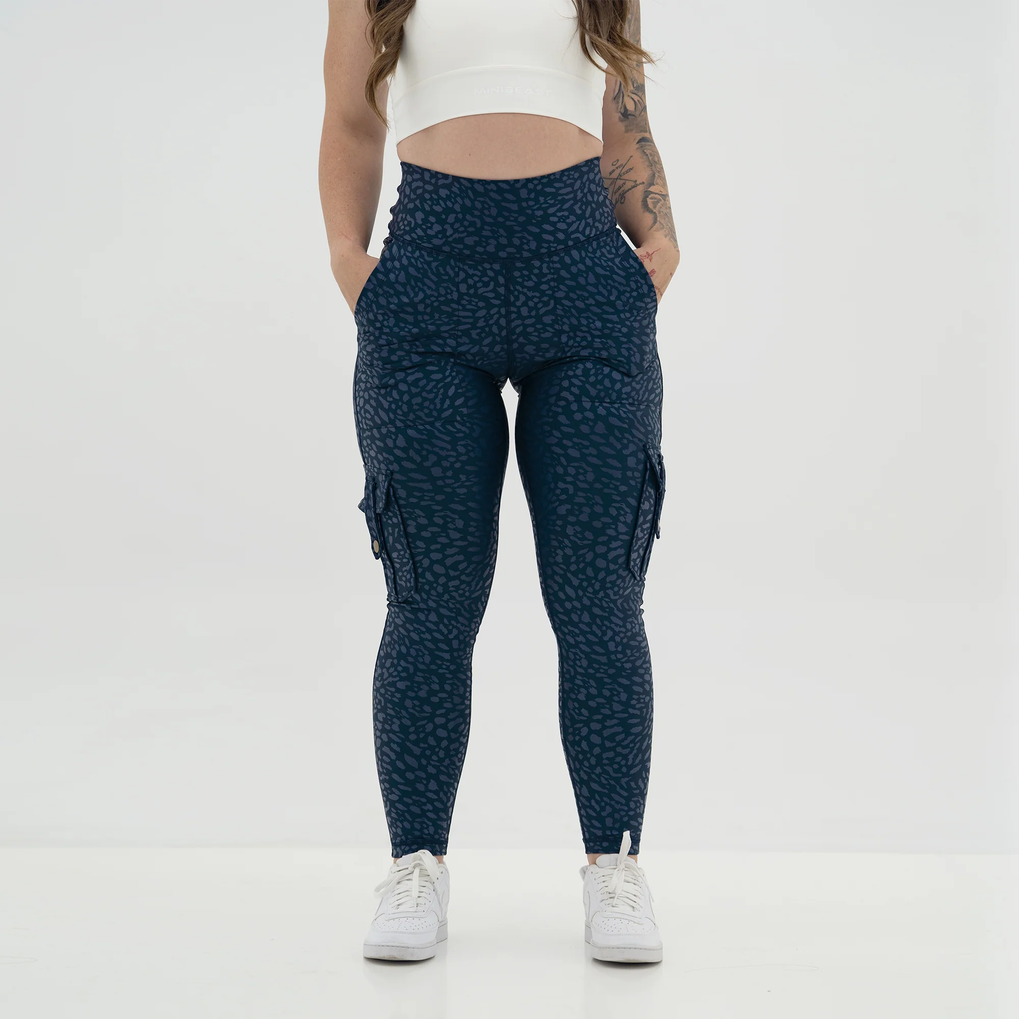 Curve Cargo EVO Leggings - Image 201