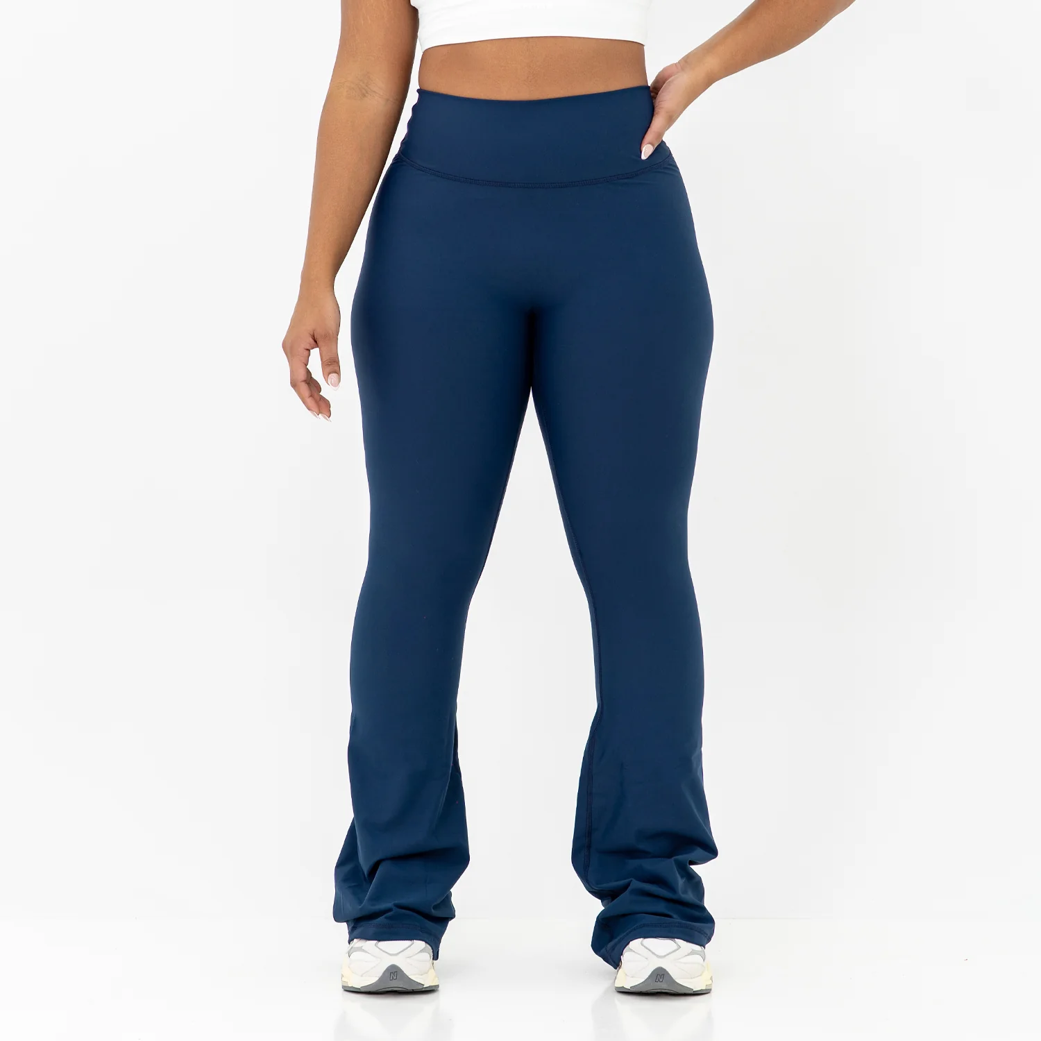 Curve Cargo Flare Leggings - Image 17