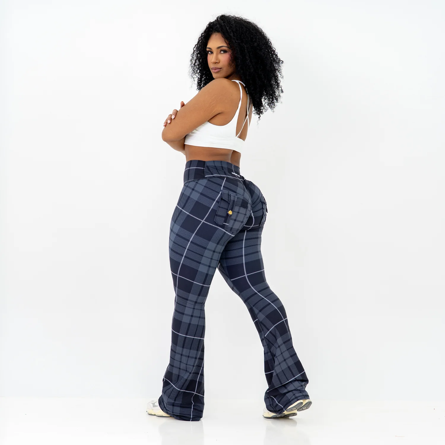Curve Cargo Flare Leggings - Image 31