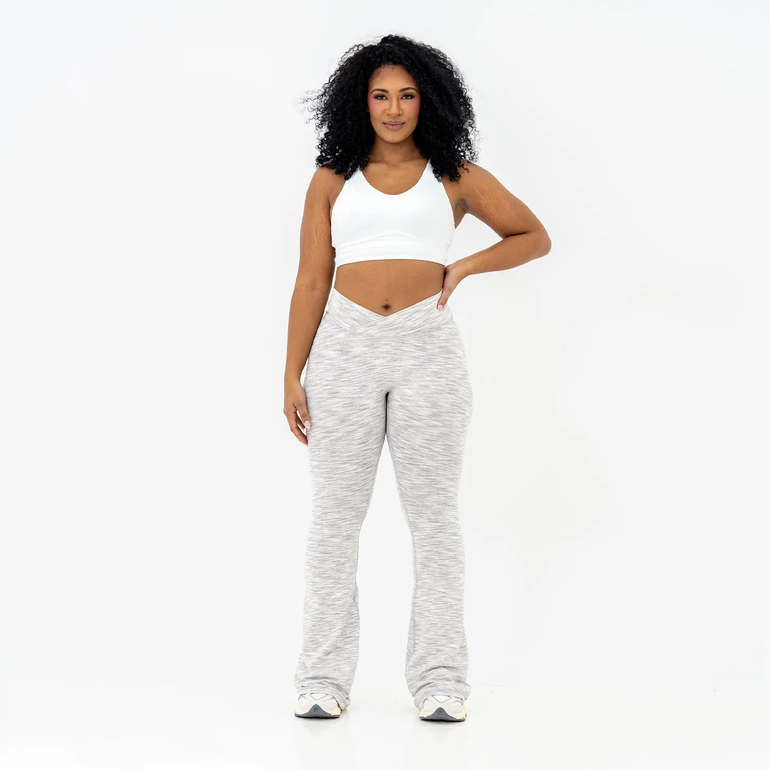 Curve-V Cargo Flare Leggings - Image 23