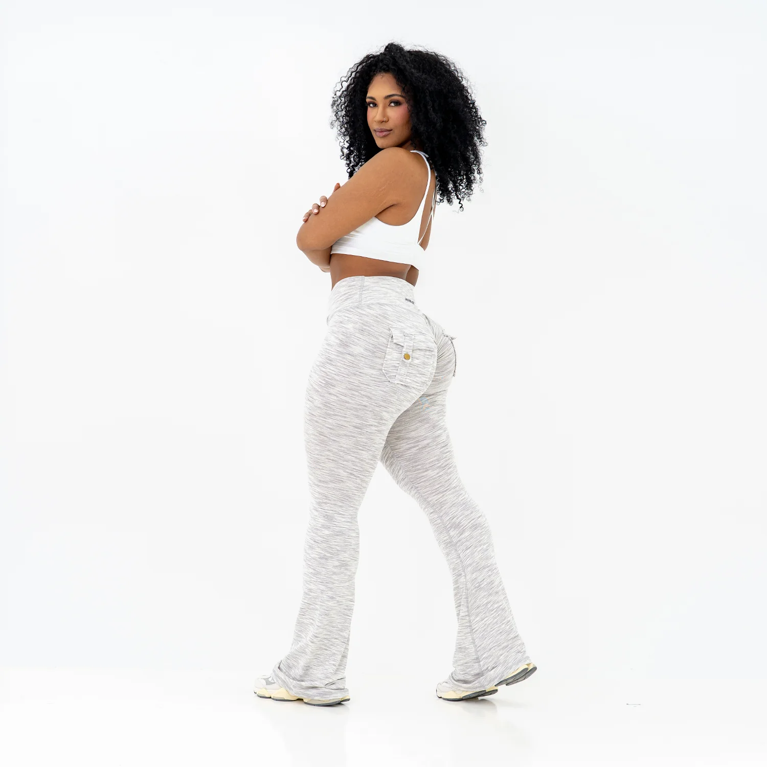 Curve-V Cargo Flare Leggings - Image 24