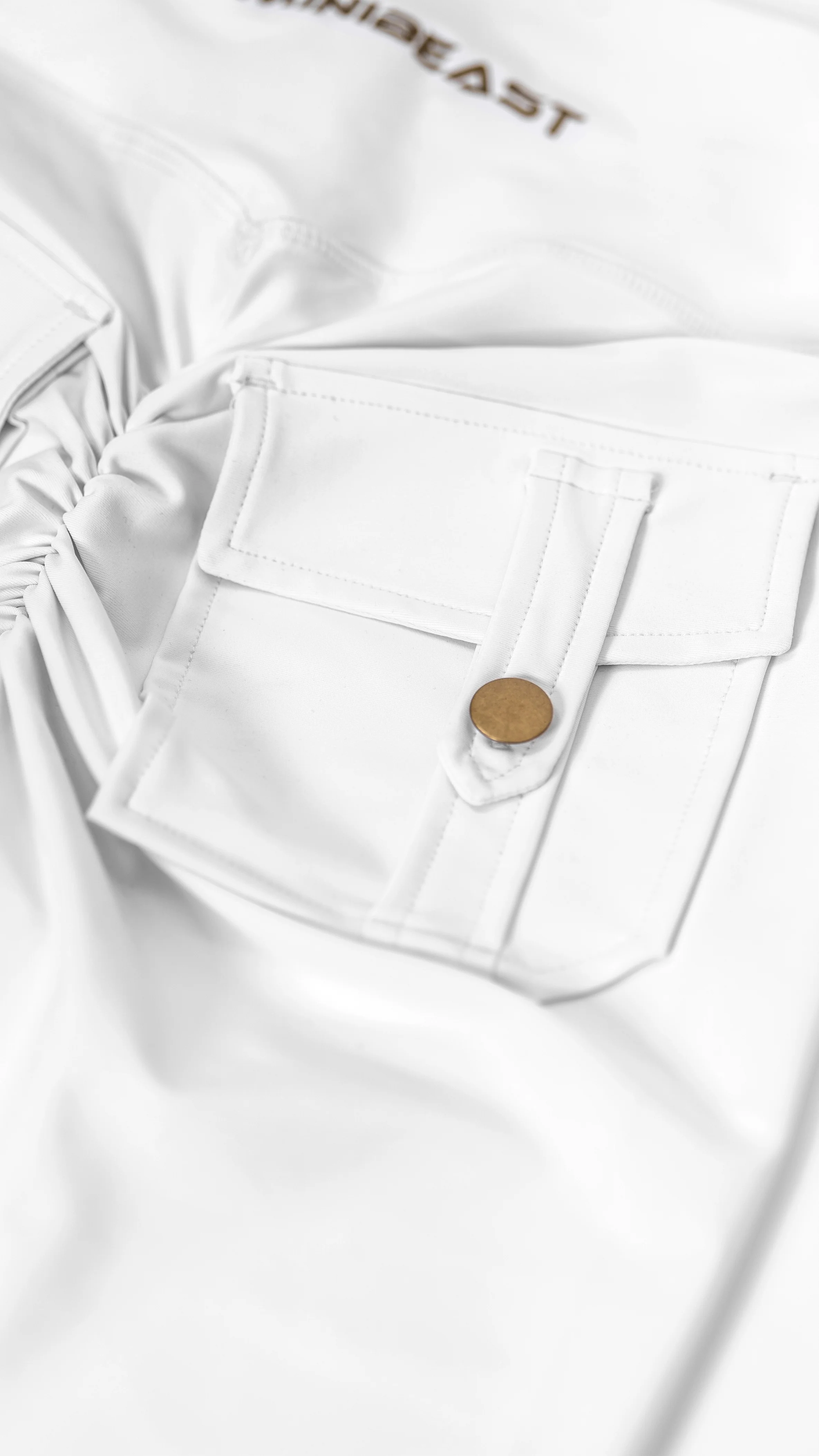 Curve-V Cargo Flare Leggings - Image 9