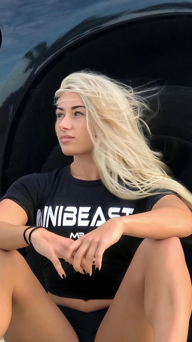 Minibeast Classic Lightweight Unisex Tee - Image 27