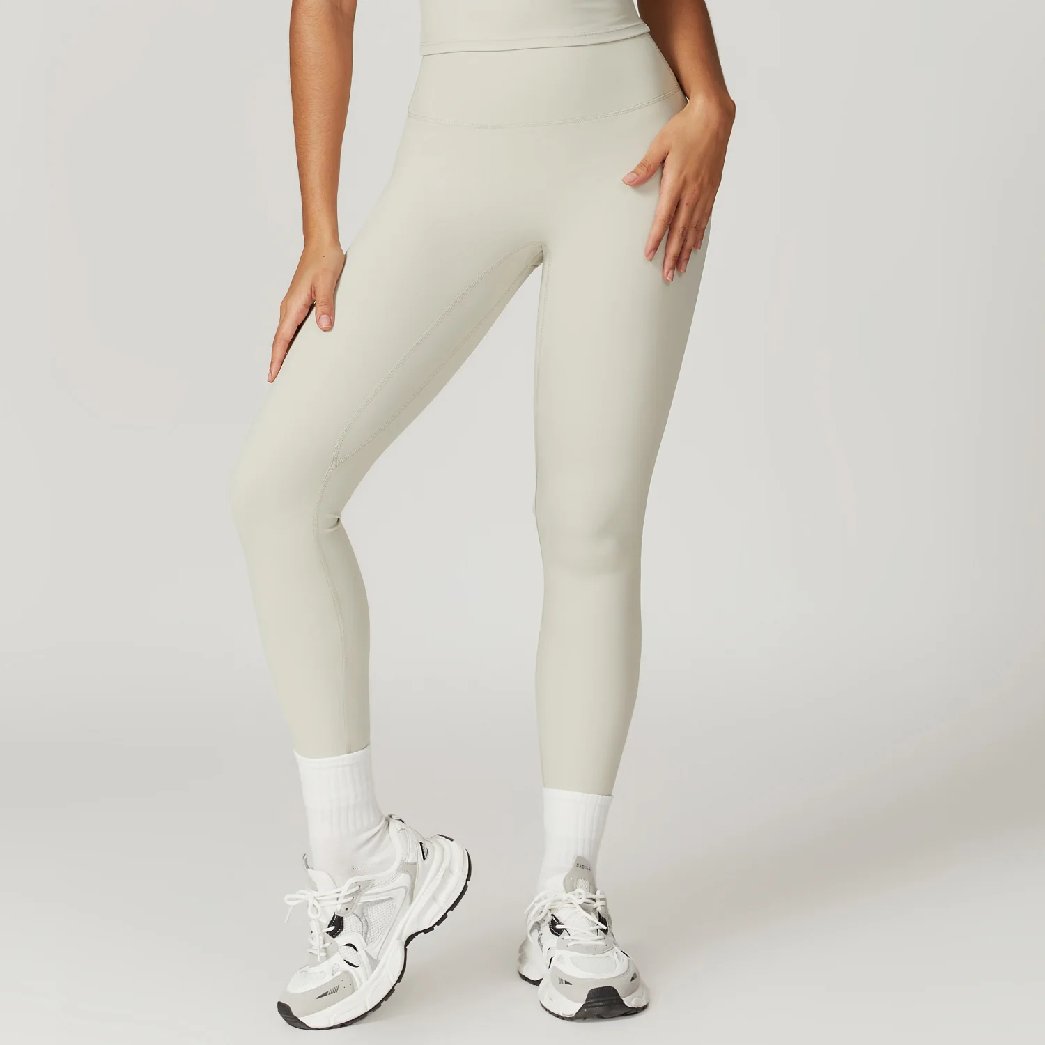 Momentum Leggings - Image 29