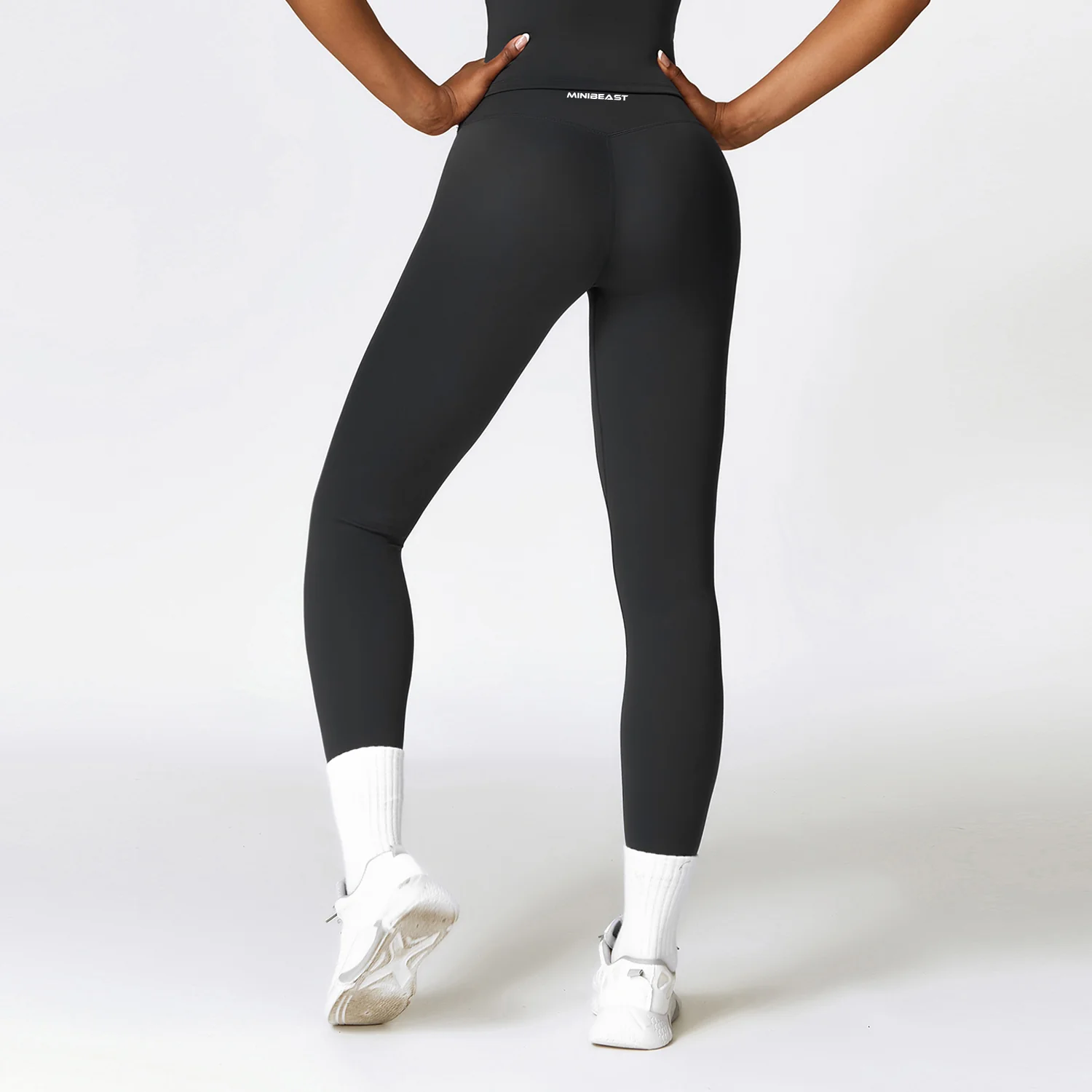 Momentum Leggings - Image 4