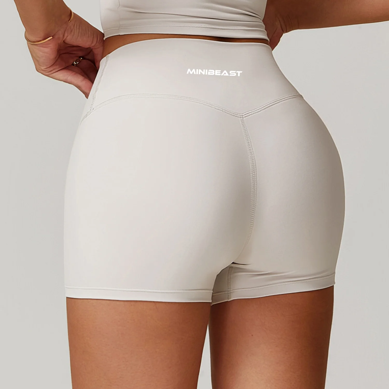 Momentum Shorts - Image 2