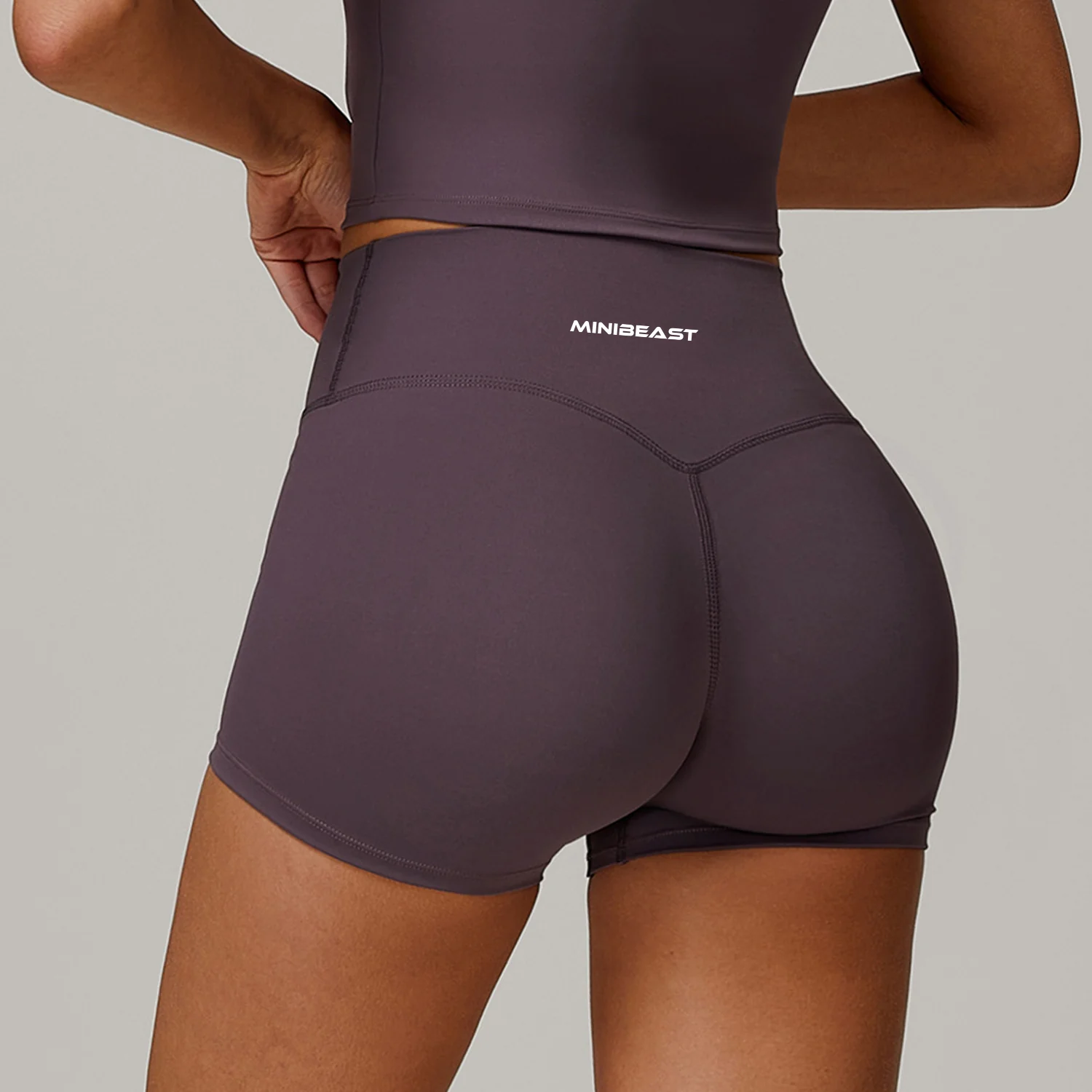 Momentum Shorts - Image 22