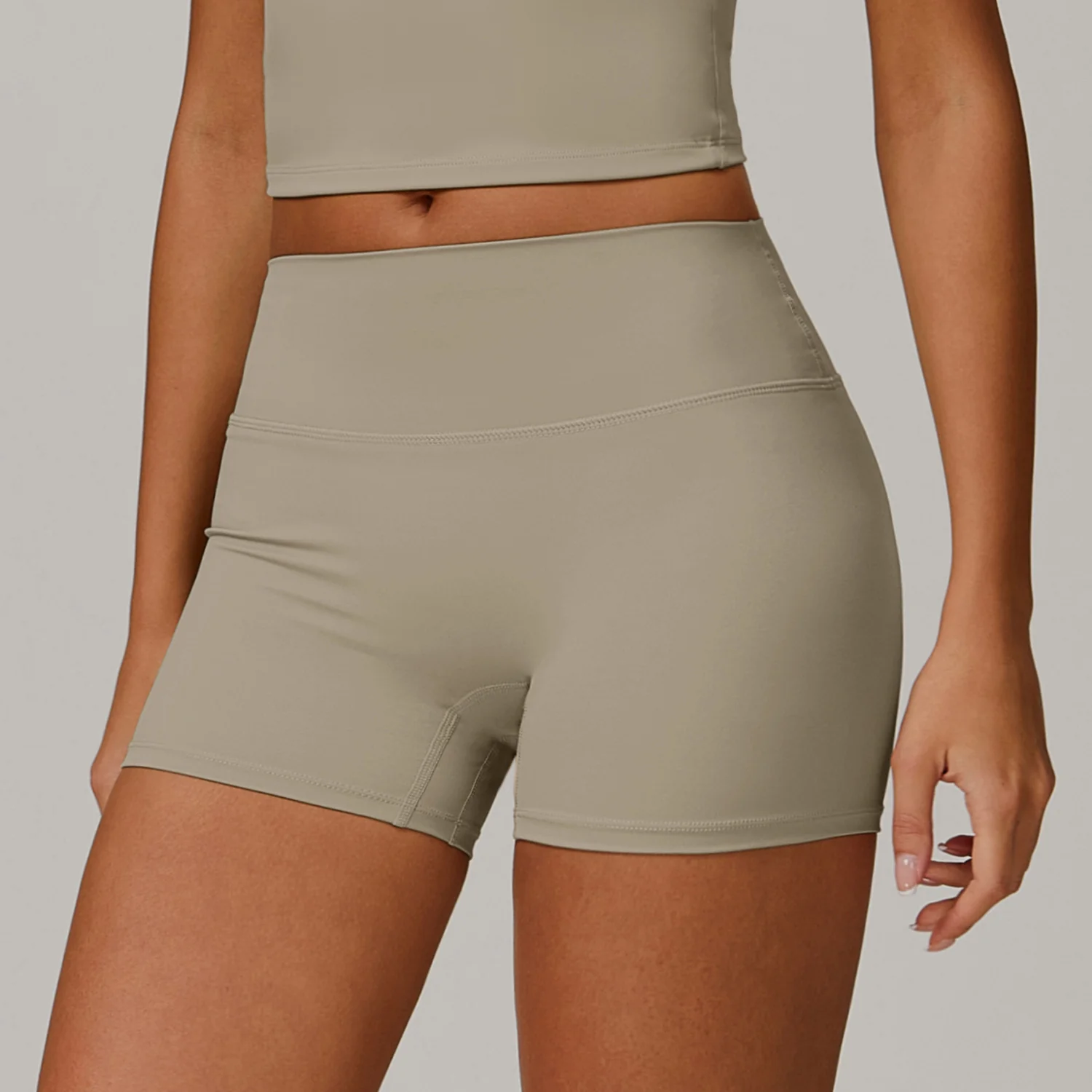 Momentum Shorts - Image 32