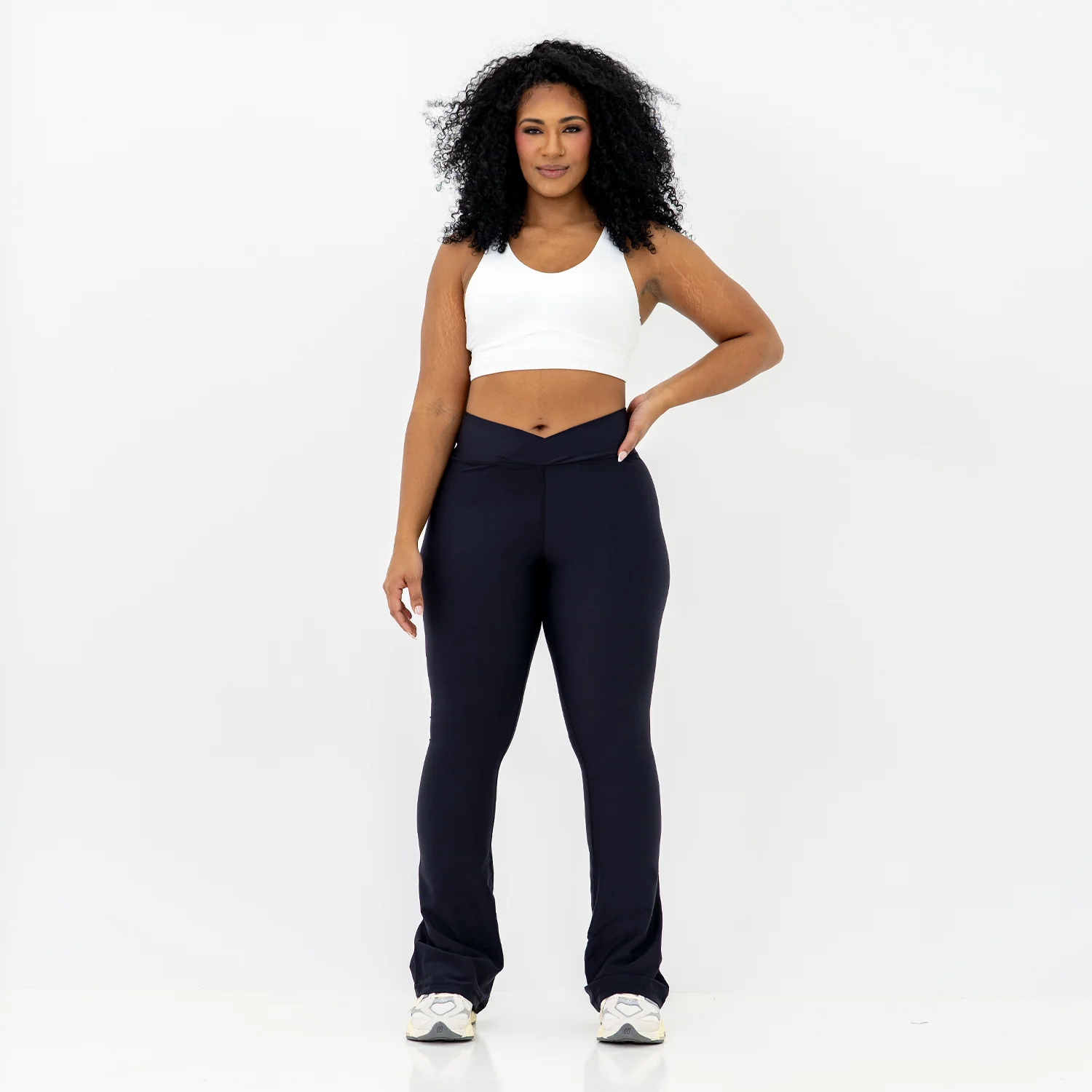 Shape-V Classic Flare Leggings - Image 4