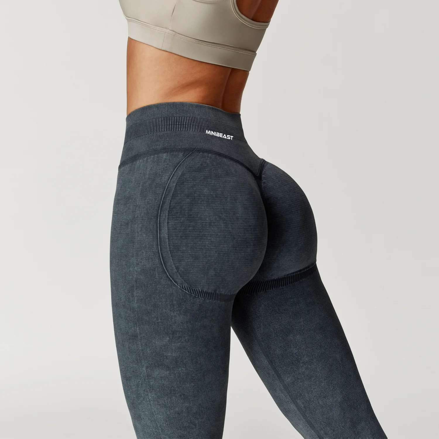 SoftSculpt Leggings - Image 3