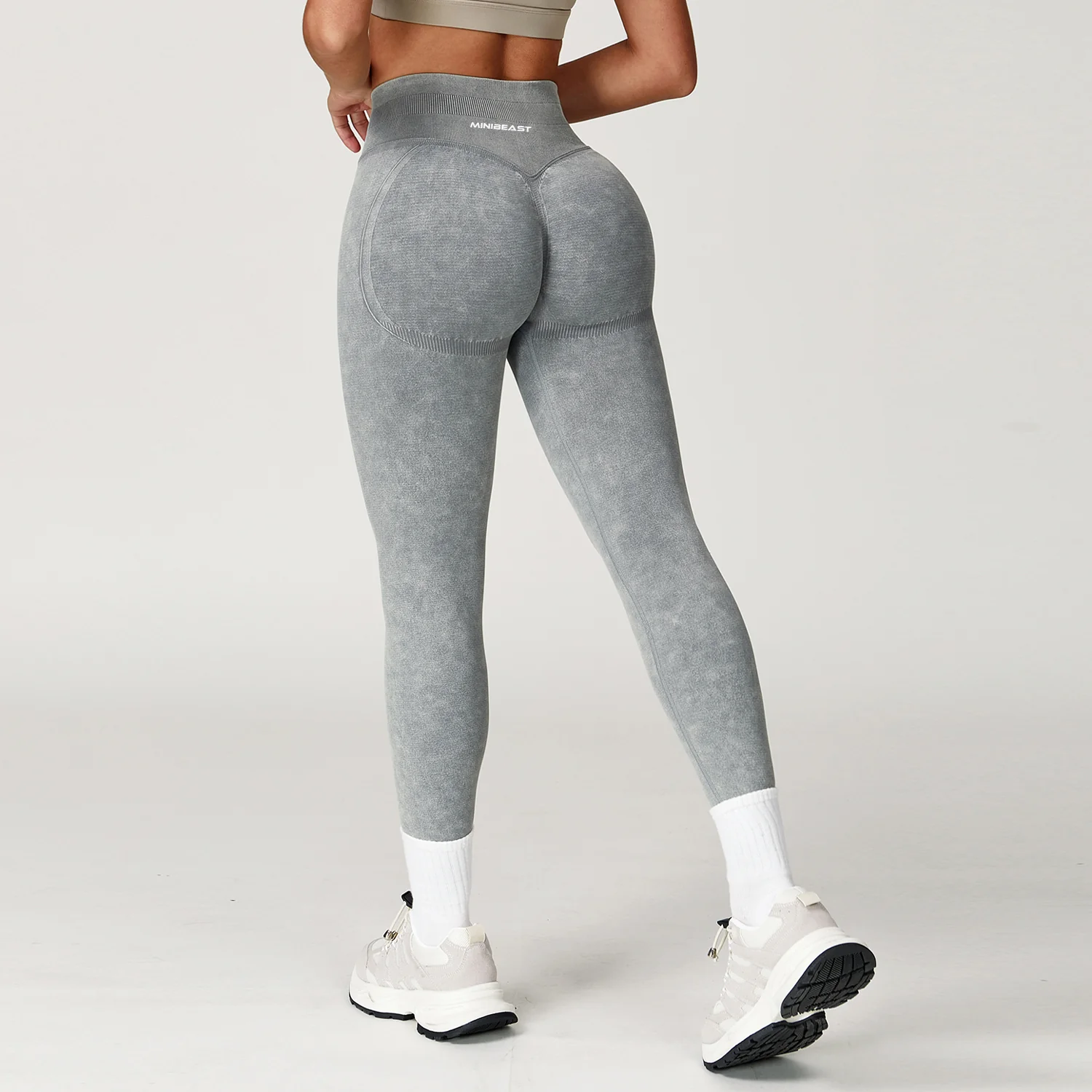 SoftSculpt Leggings - Image 7